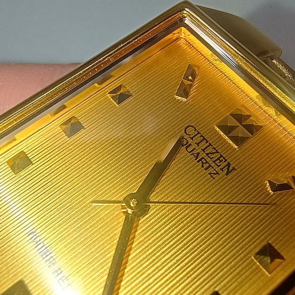 Citizen Gold Tone Tank Style Watch 1032-R wristwatch main image 12